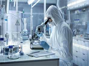 Equipamentos de Proteção Individual no Laboratório